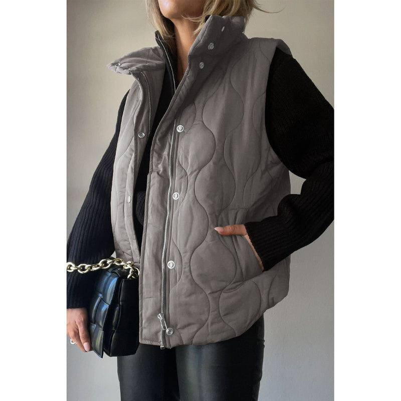 The Replay Quilted Collared Neck Vest with Pockets in Several Colors