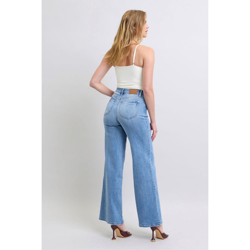 The Travis Medium Wash Wide Leg Stretch Jeans