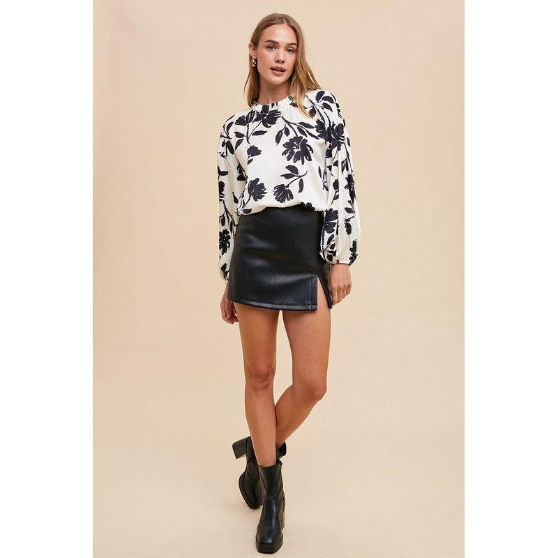 The Bloom Black/White Floral Blouse