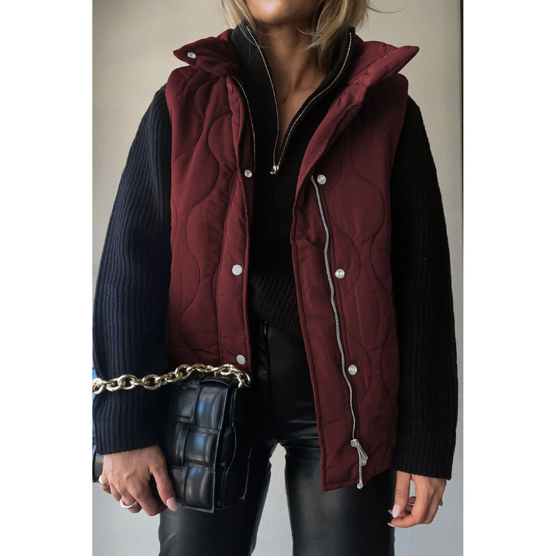 The Replay Quilted Collared Neck Vest with Pockets in Several Colors