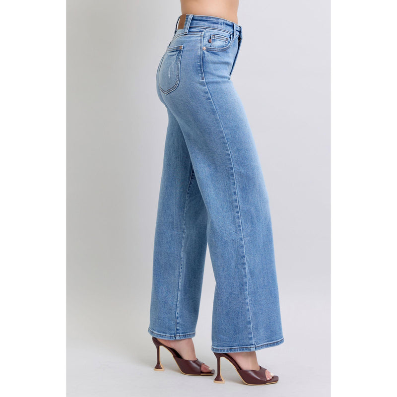 The Travis Medium Wash Wide Leg Stretch Jeans