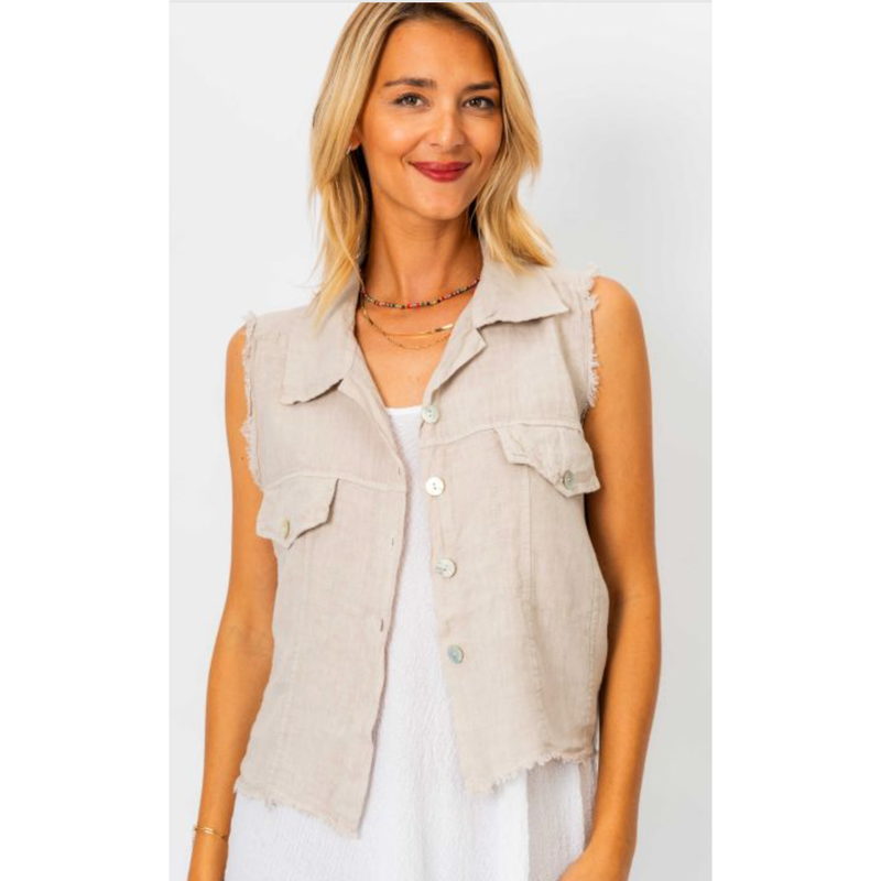 The Montauk Linen Vest In White Or Beige