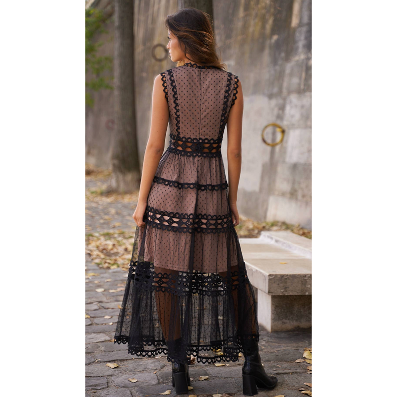 The Ellie Black/Nude Lace Maxi Dress