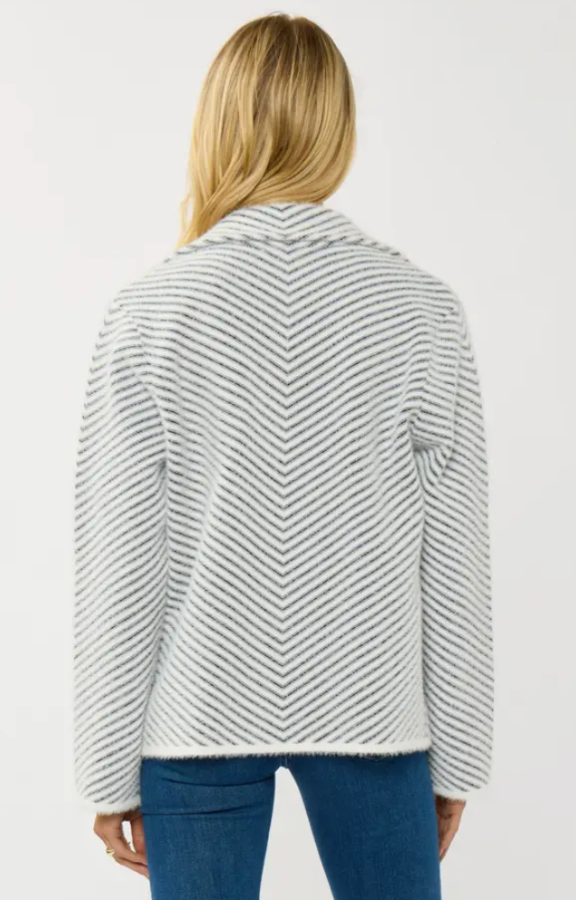 The Cotswolds White/Black Chevron Sweater Jacket