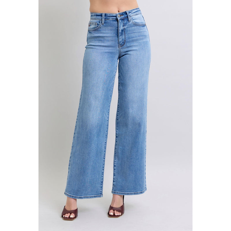 The Travis Medium Wash Wide Leg Stretch Jeans