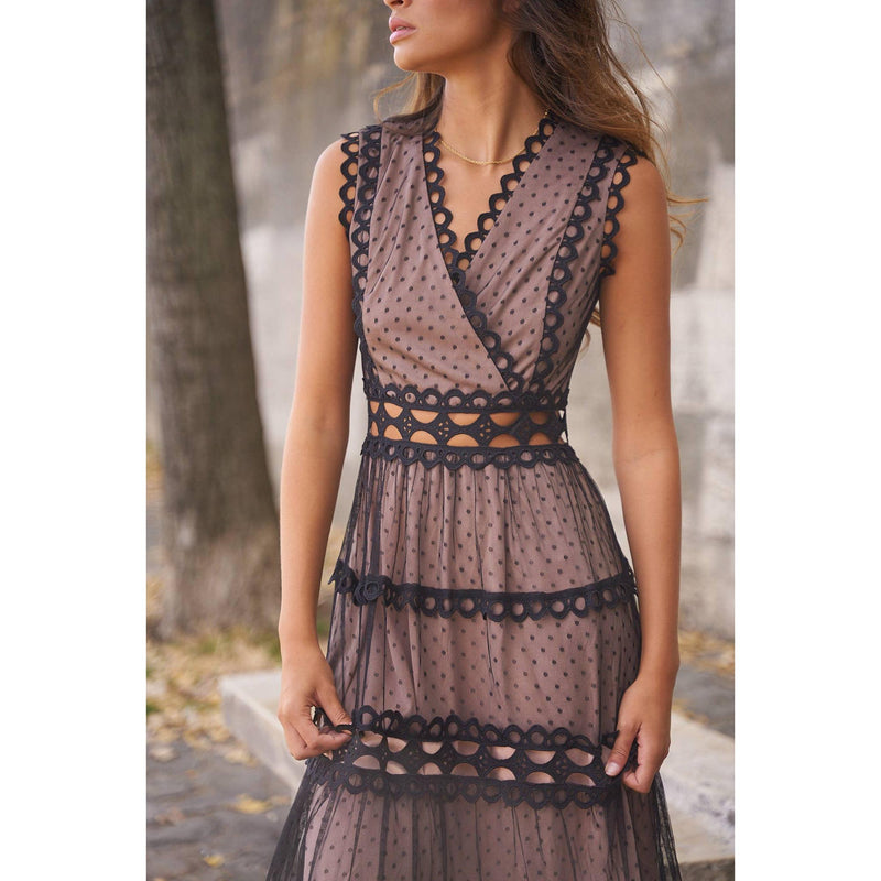 The Ellie Black/Nude Lace Maxi Dress